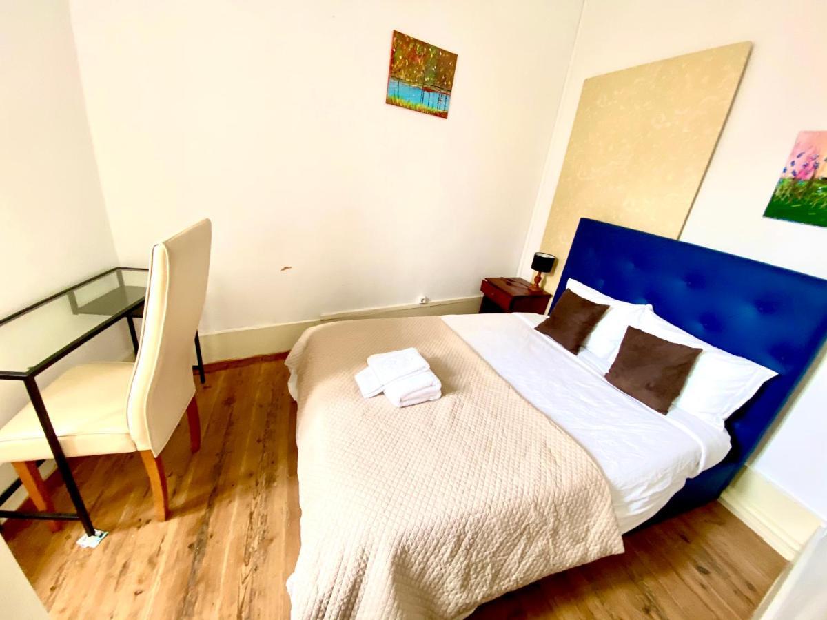 Nature Chiado 2- Cozy Little Double Room With Shared Bathroom Lisbona Esterno foto